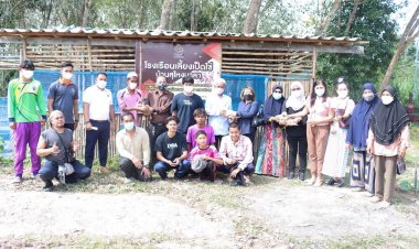 วิทยาลัยชุมชนนราธิวาสจัดกิจกรรม“ส่งมอบพันธุ์เป็ดไข่”