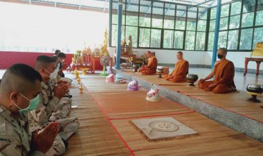 นอภ.โพธิ์ศรีสุวรรณ นำขรก.ทำบุญอุทิศส่วรกุศล