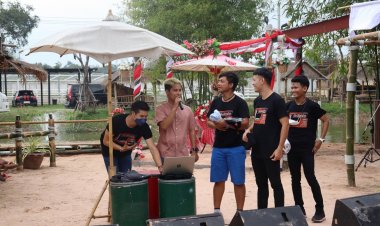 ศิลปินเพลงลูกทุ่งอินดี้อีสานมอบความสุขแฟนเพลงชาวชัยภูมิเดือนแห่งความรัก