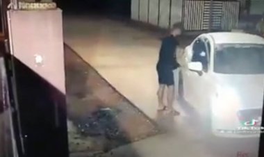 วัยรุ่นเหิมบุกลักจยย.กลางดึกเจ้าของห้องยิงขู่หนีวุ่น