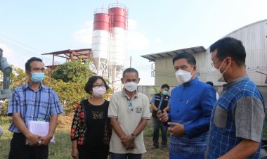 ผู้ว่าฯพิจิตรลงพื้นที่สอบเอาเรื่องโรงงานสร้างความเดือดร้อนให้ชาวบ้าน (มีคลิป)