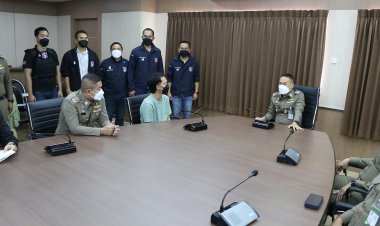 ตร.ภ.4 รวบ 5 ผู้ต้องหาใช้เช็กหลอกซื้อทองคำร้านทองที่หนองคาย