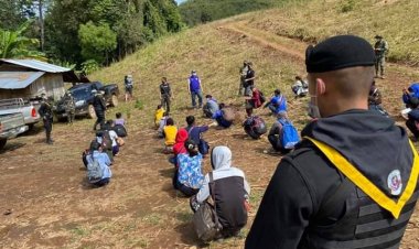 ทหารสกัดจับ30แรงงานต่างด้าวลอบเข้าไทยผ่านท่าสองยาง