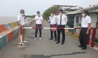 ทต.บางปูถกด่วนแก้ปัญหาผลกระทบปิดทางสัญจรจยย.-จักรยาน (มีคลิป)