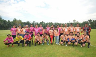 เปิดตัวแข้งตาชั่ง "ทีมฟุตบอลทนายความพัทยา"