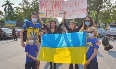 ชาวยูเครนในไทยเรียกร้องให้รัสเซียถอนหารรุกรานประเทศ เผยวันนี้ มีเด็กตกเป็นเหยื่อทหารรัสเซีย 5 ราย