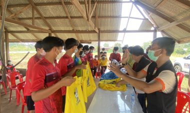 5มีนาคมวันนักข่าว!สื่อมวลชน- นักร้อง- นักธุรกิจสานพลังมอบอุปกรณ์กีฬาสานฝันเยาวชนเล่นกีฬา