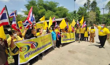 "อานนท์"ล่องใต้ปักป้าย"หมู่บ้านเทิดไท้องค์ราชัน"ต.โมคลาน อ.ท่าศาลา