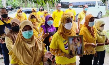 "หมู่บ้านเทิดไท้องค์ราชัน 4 ภาค”เมืองตาก