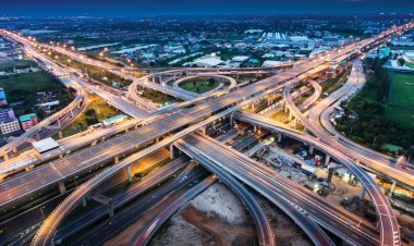 คาดโครงข่ายคมนาคม"บก-ราง-น้ำ-อากาศ" สร้างรายได้ 4 แสนล้าน/ปี