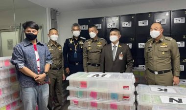 ตำรวจนำหมายศาลค้น “กองสลากพลัส” ยึดสลากกว่า 4.4 ล้านใบตรวจสอบ   พบกว้านซื้อโควตาลอตเตอรี่ขายออนไลน์