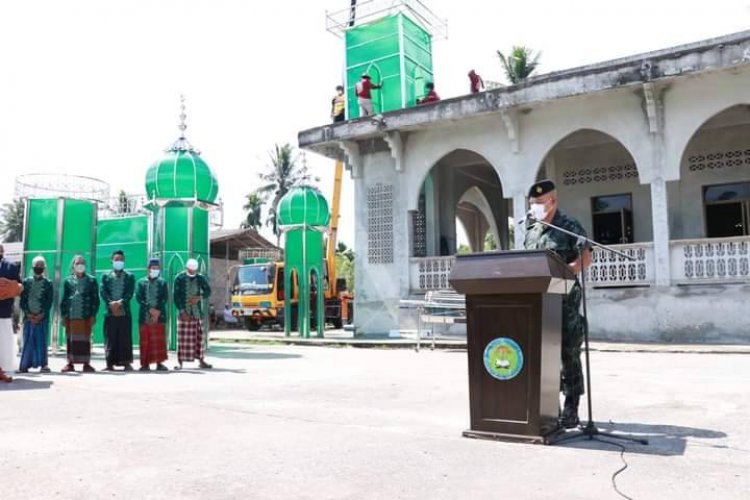 รองมทภ.4ประธานพิธียกโดมมัสยิดบ้านพรุจูด โคกโพธิ์