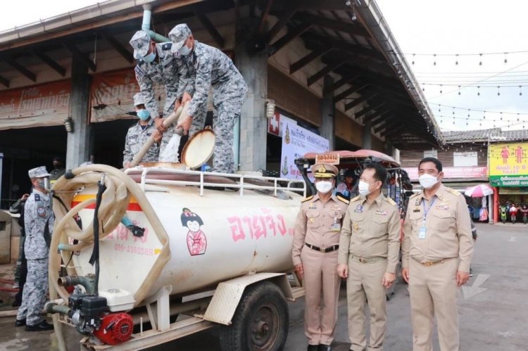 กองทัพเรือเร่งส่งน้ำ 200 ตันช่วยชาวเกาะล้านเมืองพัทยาบรรเทาภัยแล้ง