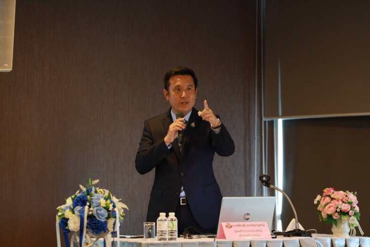 “ชัยวุฒิ” ย้ำรัฐบาลจัดโครงสร้างพื้นฐานควบคู่ปรับปรุงกม.ดิจิทัล
