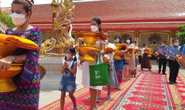 พระครูแจ้จัดพิธีบรรพชาอุปสมบทถวายเป็นพระราชกุศลกรมสมเด็จพระเทพฯ(ชมคลิป)