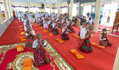 เจ้าเมืองศรีสะเกษเป็นประธานพิธีบรรพชาสามเณรและบวชศีลจาริณี