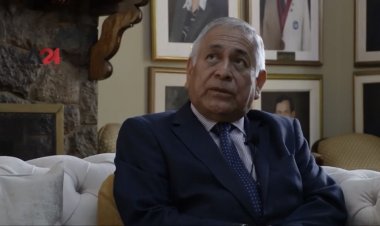 ผู้เชี่ยวชาญตั้งคำถามรัฐบาลตัดสินใจแต่งตั้งรัฐมนตรีสาธารณสุข “ไร้ประสบการณ์” (ชมคลิป)