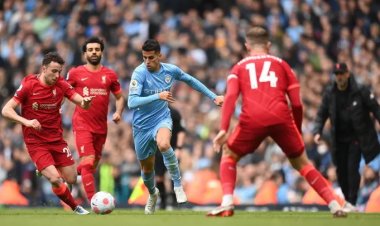 ลุ้นแชมป์ยังเดือด!"หงส์แดง"บุกเจ๊า"เรือบใบ"มันหยด 2-2 ศึกพรีเมียร์ลีก