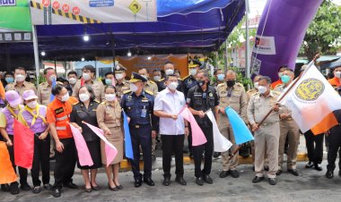 ปทุมธานีเปิดศูนย์-ปล่อยขบวนรณรงค์ป้องกันลดอุบัติเหตุช่วงสงกรานต์