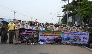 ศรีสะเกษ!! นายอำเภอยางชุมน้อยเปิดการรณรงค์ป้องงกันและลดอุบัติเหตุ