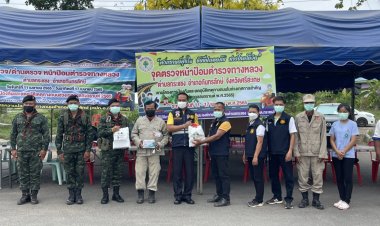 ผู้ว่าฯศรีสะเกษพร้อมคณะลงพื่นที่ตรวจเยี่ยมให้กำลังใจจนท.ปฎิบัติหน้าที่ช่วงสงกรานต์