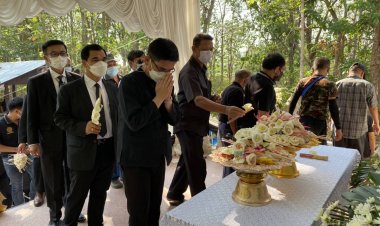 เพื่อนครู คนแม่สอด ร่วมไว้อาลัย ครูต่ายผู้เสียสละ 