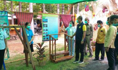 นอภ.ขุนหาญลุยมอบเครื่องอุปโภคบริโภคผู้ด้อยโอกาส