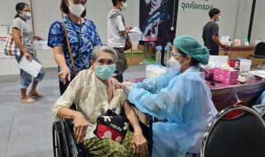ยอดผู้ป่วยโควิดลดลงเหลือหลักพันต่อวันแต่ยอดตายยังพุ่ง (มีคลิป)