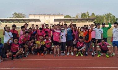 "ดร.เทอดเกียรติ"เยี่ยมให้กำลังใจ"Him Him Maesod Football club"