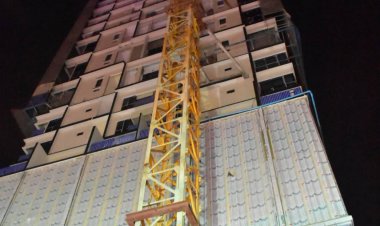 ระทึกกลางดึก! คอนโดย่านบางโพอยู่ระหว่างก่อสร้างทรุดตัว คนงานดับ 1 บาดเจ็บ 5