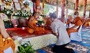 นายอำเภอขุนหาญ ประธานพิธีฉลองตราตั้งพระอุปชฌาย์