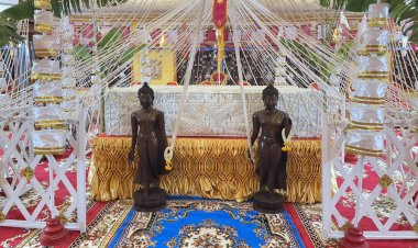 ประกอบพิธีพุทธาภิเษกวัตถุมงคลรุ่นทรัพย์มั่งคั่ง และ ตะกรุดช้างผสมโขลง พระอาจารย์นก ฐิตธมฺโม สุดยิ่งใหญ่