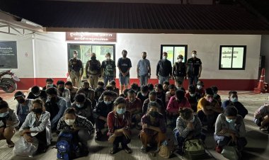 แม่สอด 1. โชว์ผลงานสกัดจับกุมแรงงานต่างด้าวหนีเข้าเมือง 37 คน