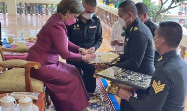 หม่อมหลวงสราลี กิติยากร ประธานในพิธีวางศิลาฤกษ์ก่อสร้างสุวรรณเจดีย์จำลอง