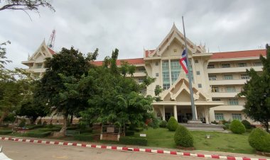 ขอนแก่นพร้อมใจลดธงครึ่งเสาร่วมไว้อาลัยแด่ปธน.สหรัฐอาหรับเอมิเรตส์ (มีคลิป)