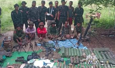 กองทัพกะเหรี่ยงบุกยึดฐานทหารเมียนมาที่เมืองปลาย่า โชว์ภาพยึดอาวุธเพียบ