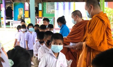 "มหาดาว" เมตตาธรรม สงเคราะห์ช่วยเหลือนักเรียนพื้นที่ไกลปืนเที่ยง