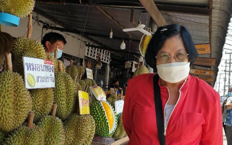 ยอดขายทุเรียนเมืองปราจีนบุรีพุ่งกระฉูดรับเปิดประเทศ (มีคลิป)