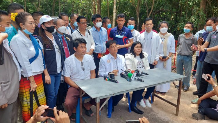 ทนายอนันตไชย ญาติ และ ลูกศิษย์ แถลงไม่ดำเนินคดีกับกลุ่มหมอปลาและคณะ ด้านหลานหลวงปู่ขอปรึกษา คณะศิษย์และถามหลวงปู่ จะจำวัดที่ใด (คลิป)