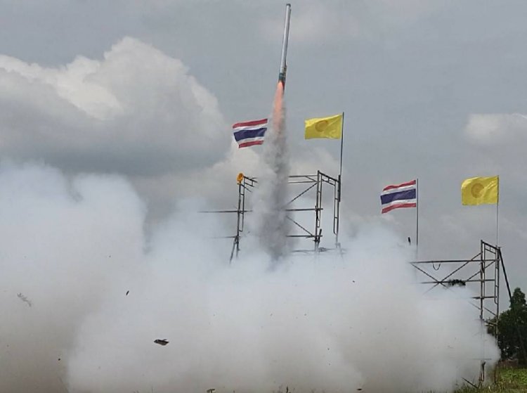 แห่ชมจุดบั้งไฟ “นัดแรก”นมัสการต้นพระศรีมหาโพธิ์ –บุญเดือนหกปราจีนบุรี