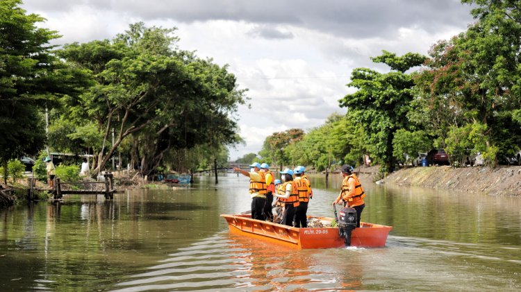 ปทุมธานีจัดกิจกรรมจิตอาสา"เราทำดีด้วยหัวใจ"พัฒนาฟื้นฟูคลองเปรมประชากร (ชมคลิป)