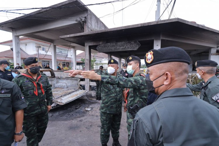 มทภ.4 -ผบช.ภ.9 สั่งเพิ่มยกระดับคุมเข้มชายแดนใต้ป้องเหตุซ้ำรอยตากใบ