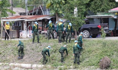 นายอำเภอเมืองปทุมธานี นำจิตอาสา "เราทำความดี ด้วย หัวใจ”