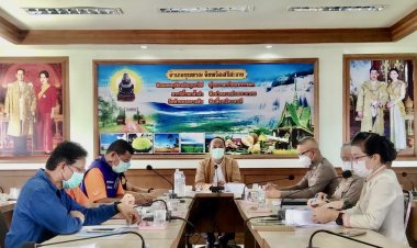 นายอำเภอขุนหาญ ยอดขยัน เรียกประชุมชี้แจงข้อราชการงานบ้านงานเมือง ให้ประเทืองขุนหาญ