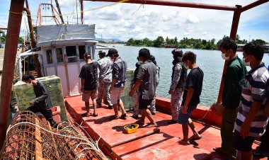 นราธิวาสจับกุมเรือประมงเวียดนาม รุกล้ำเข้ามาทำการประมงผิดกฎหมายในน่านน้ำไทย