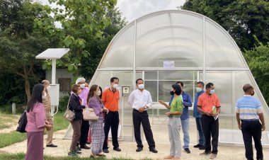 พ่อเมืองศรีสะเกษ นำคณะทำงานขับเคลื่อนวาระจังหวัด เยี่ยมชม กลุ่มวิสาหกิจชุมชน