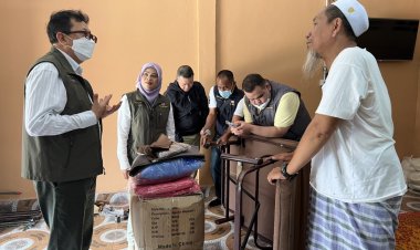 สว.กษิดิศ เยี่ยมให้กำลังใจ 2 พี่น้องต่างศาสนิก ภายใต้ โครงการ Soft Power to Stronger