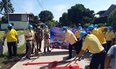 ขยันทุกวัน!นอภ.โพธิ์ศรีสุวรรณนำจิตอาสาพัฒนาสถานศึกษาให้งามตา