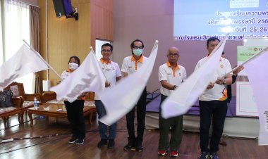 คนอีสานตอนบนเฉียดแสนขอพักตับ ปักธงงดเหล้าเข้าพรรษา 3 เดือน