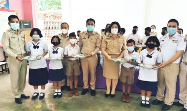 ป.ป.ช.พิจิตรลุยตรวจโครงการอาหารกลางวันเด็กนักเรียนเหตุวัตถุดิบขึ้นราคาหวั่นทุจริตซ้ำเติม